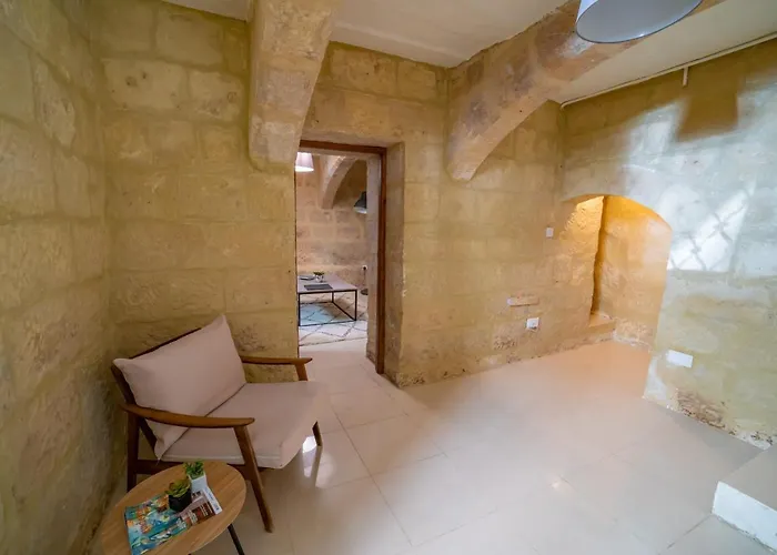 Carmelita Maisonette * Valletta