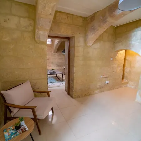 Carmelita Maisonette * Valletta