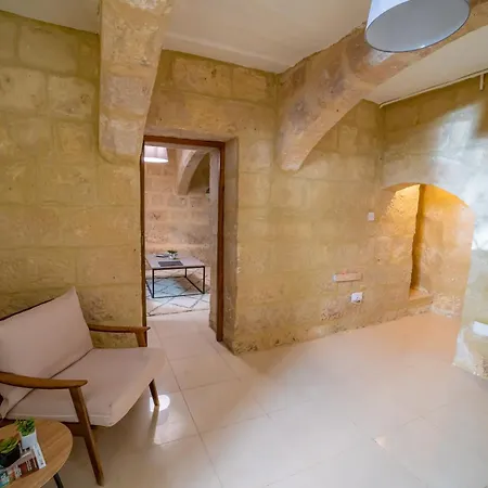 Carmelita Maisonette * Valletta