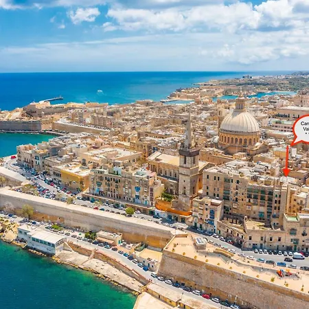 Carmelita Maisonette *