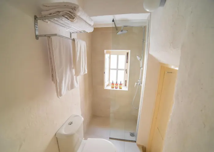 Carmelita Maisonette